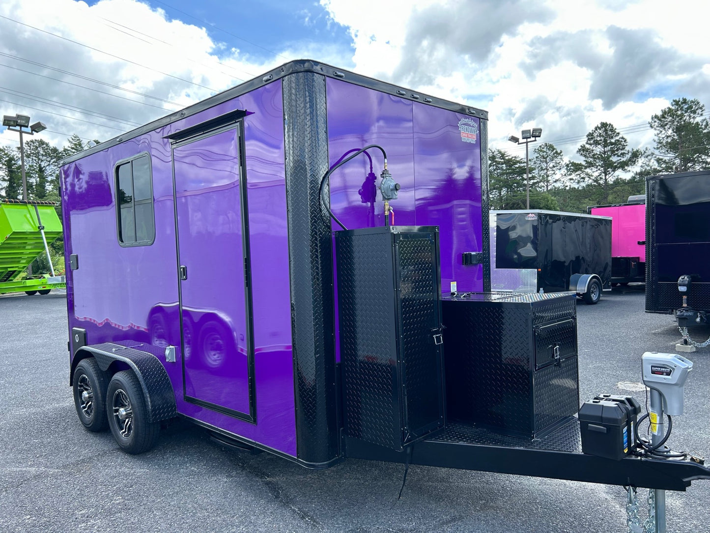 Professional Mobile Dog Grooming Trailers