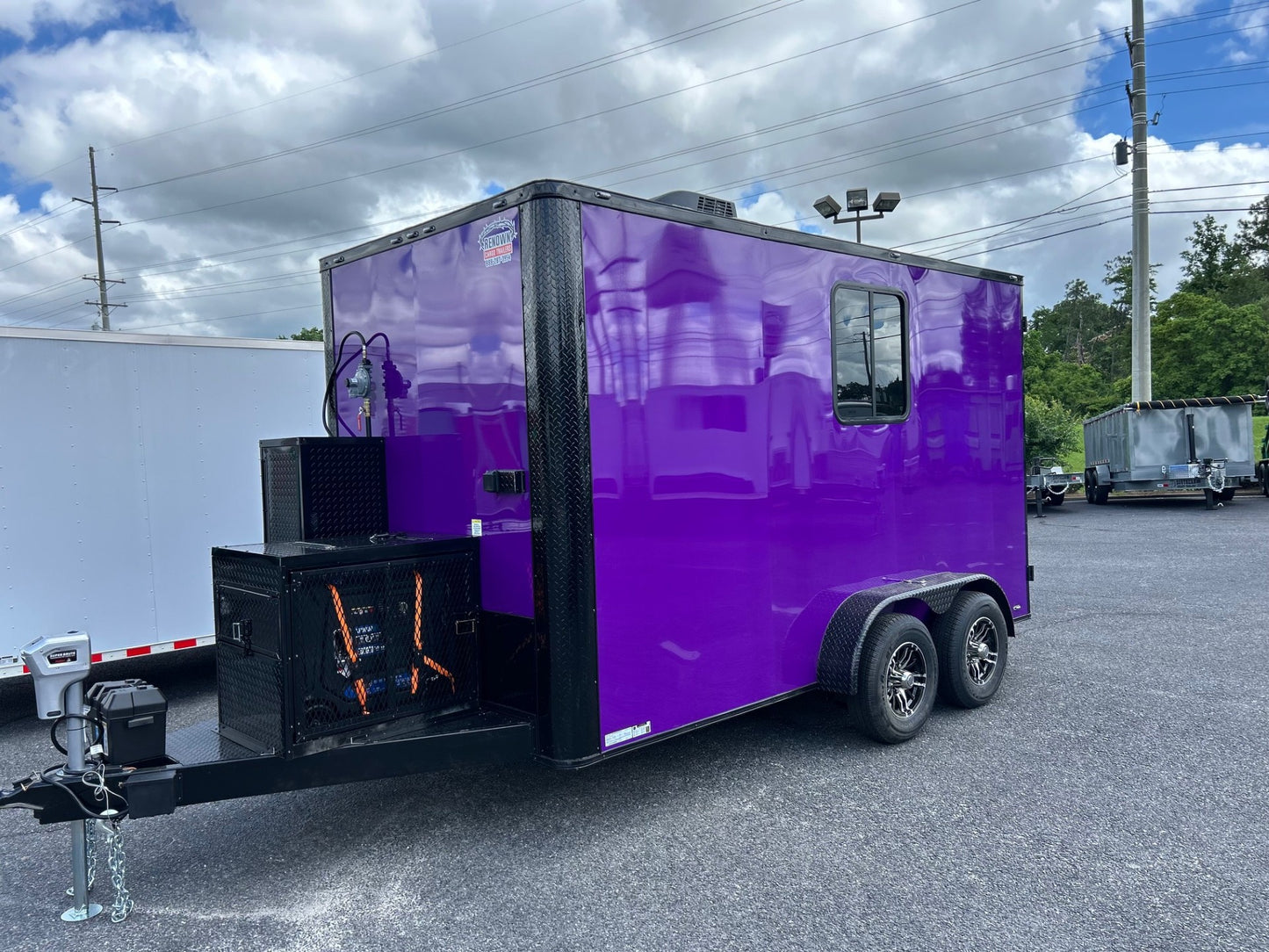Professional Mobile Dog Grooming Trailers